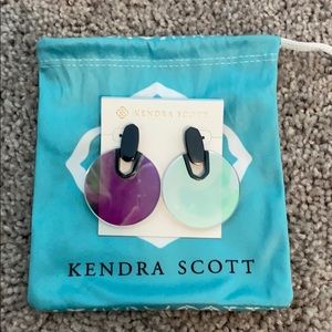Kendra Scott DeDe earrings